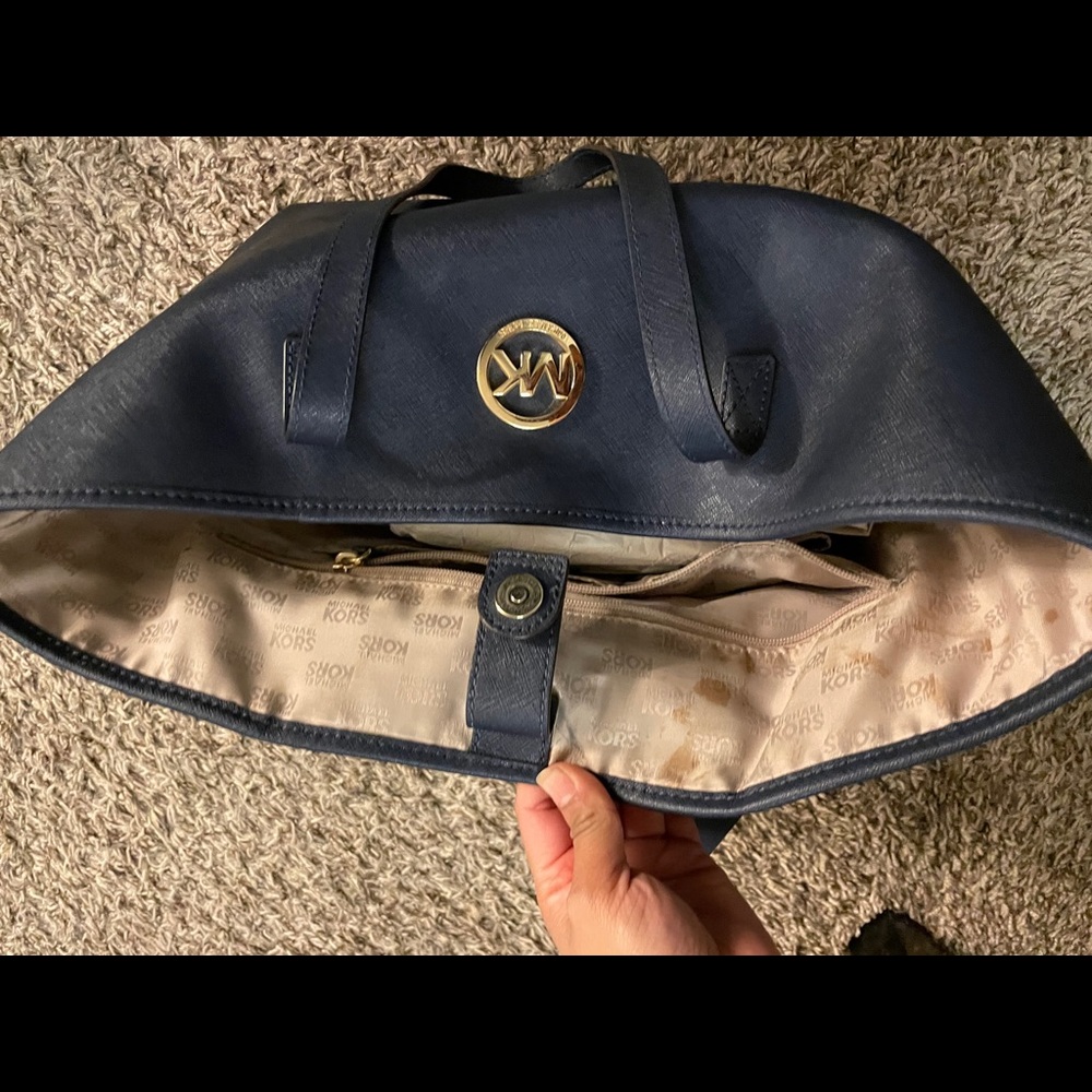 Michael kors tote